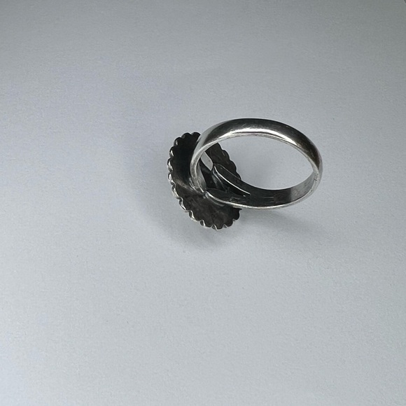 Vintage Sterling Silver Dome Ring, Size 4.5 (US) - Picture 3 of 6